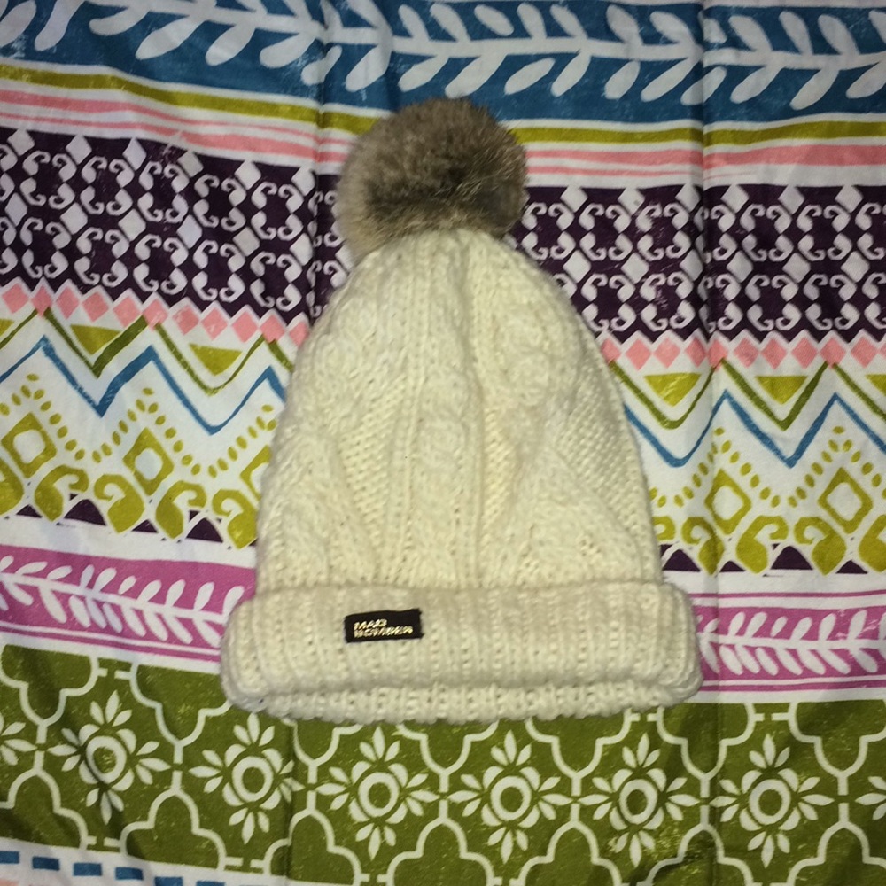 White winter hat!